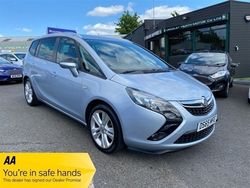 Silver Used 2015 Vauxhall Zafira SRi MPV | £5,995 (A bit pricey)