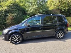 Black Used 2013 VW Touran SE MPV | £7,749 (Fair price)