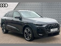 Grey Used 2025 Audi Q5 Advanced SUV | £53,990 (Expensive)
