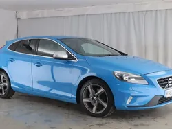 Blue Used 2015 Volvo V40 R-Design Estate | £5,840 (Fair price)