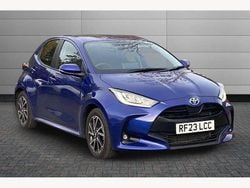 Galactic blue Used 2023 Toyota Yaris Hybrid Design Hatchback | £19,150 (Fair price)