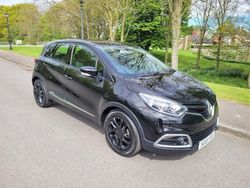 Black Used 2015 Renault Captur Dynamique SUV | £5,495 (A bit pricey)