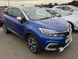 Blue/silver Used 2019 Renault Captur GT-Line SUV | £9,595 (Fair price)