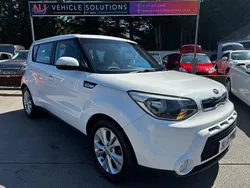 White Used 2014 Kia Soul 2 SUV | £5,799 (A bit pricey)