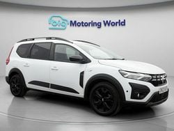 White Used 2023 Dacia Jogger Extreme MPV | £14,300 (Good price)