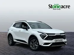 White Used 2024 Kia Sportage 2 SUV | £27,995 (Fair price)