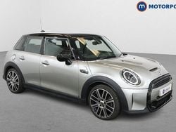 Used 2022 Mini Cooper S Exclusive Hatchback | £21,699 (Fair price)