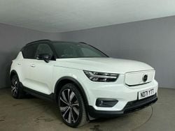 White Used 2021 Volvo XC40 Pro SUV | £25,199 (Fair price)