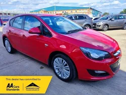Red Used 2013 Vauxhall Astra Hatchback | £3,757 (Good price)