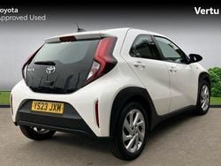 White Used 2023 Toyota Aygo PURE Hatchback | £12,309 (Fair price)