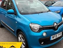 Blue Used 2015 Renault Twingo Dynamique Hatchback | £3,799 (Good price)