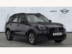 Black Used 2024 Mini Countryman Classic SUV | £27,995 (Fair price)