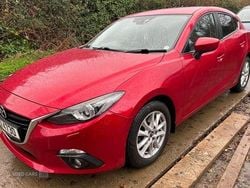 Red Used 2015 Mazda 3 Hatchback | £4,995 (Good price)
