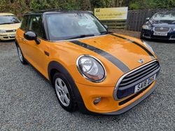 Orange Used 2018 Mini Cooper D Hatch Hatchback | £6,995 (Fair price)