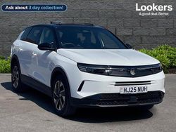 White Used 2025 Vauxhall Grandland X Ultimate SUV | £29,495 (Good price)