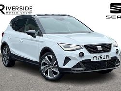 Glacial white / magnetic tech grey roof New 2025 Seat Arona FR Sport SUV | £18,490 (Fair price)