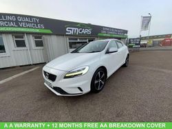 White Used 2016 Volvo V40 R-Design Hatchback | £8,350 (Fair price)