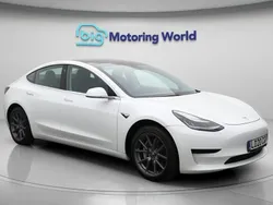 White Used 2020 Tesla Model 3 Standard Range Sedan | £13,000 (Fair price)