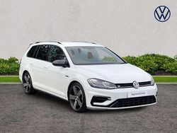 White Used 2018 VW Golf VII R Estate | £19,890 (Fair price)
