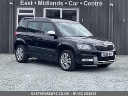 Black Used 2016 Skoda Yeti SE L SUV | £9,495 (Fair price)