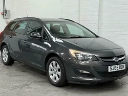 Used 2016 Vauxhall Astra Design Edition Estate | £3,750 (Super price)