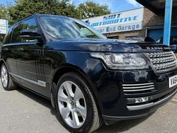 Used 2015 Land Rover Range Rover Autobiography SUV | £19,995 (Super price)