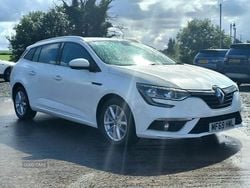 White Used 2019 Renault Mégane GrandTour Play Estate | £7,950 (A bit pricey)