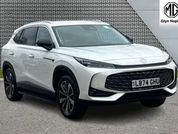 White Used 2024 MG HS Trophy SUV | £27,912