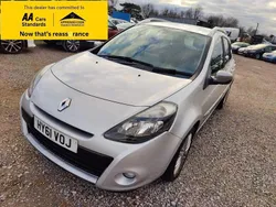 Silver Used 2011 Renault Clio GrandTour Dynamique Estate | £1,888 (Fair price)