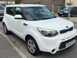 White Used 2014 Kia Soul Start SUV | £4,950 (Expensive)