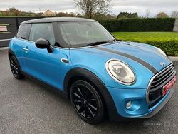 Blue Used 2016 Mini Cooper D Hatch Hatchback | £5,995 (Fair price)