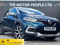 Blue/silver Used 2018 Renault Captur GT-Line SUV | £7,695 (Fair price)