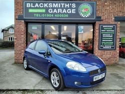 Blue Used 2007 Fiat Punto Dynamic Hatchback | £1,995