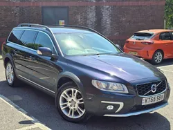 Blue Used 2016 Volvo XC70 SE Lux SUV | £9,490 (Fair price)