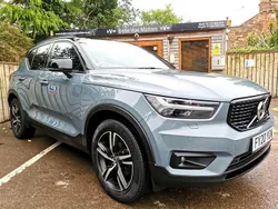 Grey Used 2020 Volvo XC40 R-Design SUV | £20,995 (Fair price)
