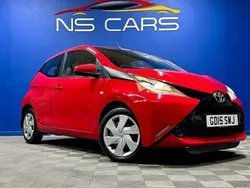 Red Used 2015 Toyota Aygo X-play Hatchback | £3,999 (Fair price)