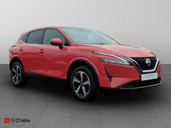 Red Used 2022 Nissan Qashqai N-Connecta SUV | £17,690 (Fair price)