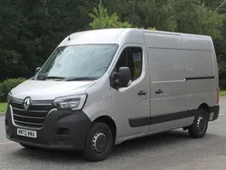 Grey Used 2022 Renault Master Business Van | £17,250 (Fair price)