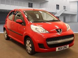 Red Used 2011 Peugeot 107 Hatchback | £850 (Super price)