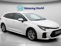 White Used 2023 Suzuki Swace Estate | £15,800 (Good price)