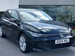 Grenadilla black metallic Used 2024 VW Golf VIII Match | £21,783 (Fair price)