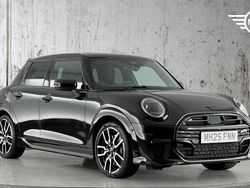 Black Used 2025 Mini Cooper Sport Hatchback | £30,920 (Expensive)