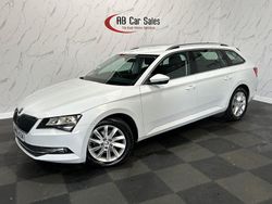White Used 2017 Skoda Superb SE Estate | £11,799 (Fair price)