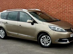 Beige Used 2016 Renault Grand Scénic IV Dynamique MPV | £7,500 (Fair price)
