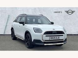 White New 2025 Mini Countryman Exclusive SUV | £31,990 (Good price)
