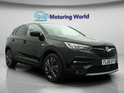 Black Used 2018 Vauxhall Grandland X Sport SUV | £9,500 (Fair price)