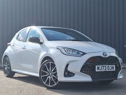 White Used 2023 Toyota Yaris Hybrid Sport Hatchback | £19,998 (Fair price)
