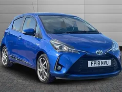 Blue Used 2018 Toyota Yaris Hybrid Hatchback | £11,999 (Fair price)