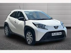 White Used 2023 Toyota Aygo PURE Hatchback | £13,650 (Fair price)