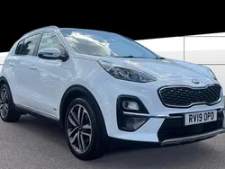 White Used 2019 Kia Sportage 4 SUV | £17,464 (Fair price)